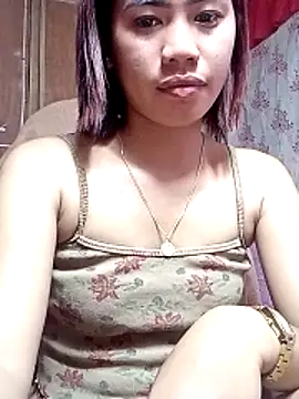 Snapshot of Cutie_body11 chatting on May 31, 1:29 pm Cutie body11 online show from May 31, 1:29 pm