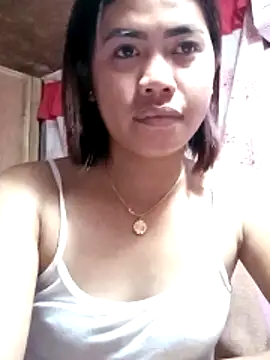 Snapshot of Cutie_body11 chatting on June 8, 1:09 am Cutie body11 online show from June 8, 1:09 am
