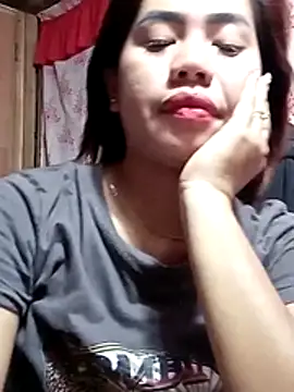 Snapshot of Cutie_body11 chatting on June 14, 1:35 pm Cutie body11 online show from June 14, 1:35 pm