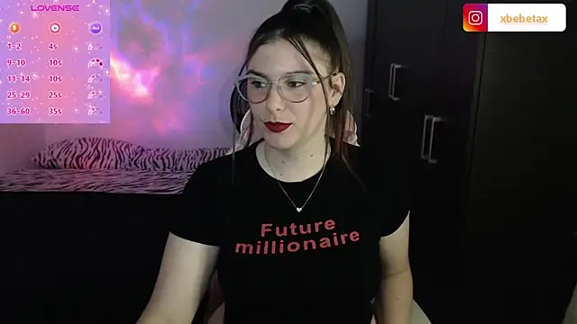 xxbbtaa online show from February 20, 1:25 am