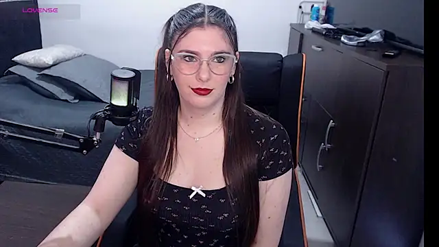 Snapshot of xxbbtaa chatting on July 12, 7:49 pm xxbbtaa online show from July 12, 7:49 pm