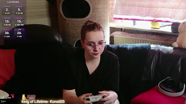 GamerGirl Eve online show from June 16, 4:09 pm