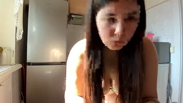 MiaMarrone online show from March 29, 10:59 am