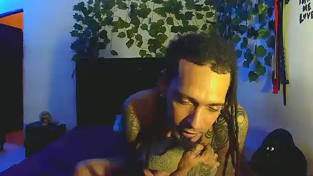 caribbeanlover1 online show from June 5, 2:07 am