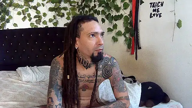 caribbeanlover1 online show from June 29, 2:28 pm