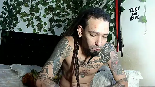 caribbeanlover1 online show from July 7, 11:58 am