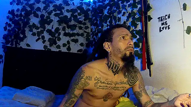 caribbeanlover1 online show from July 12, 6:26 am