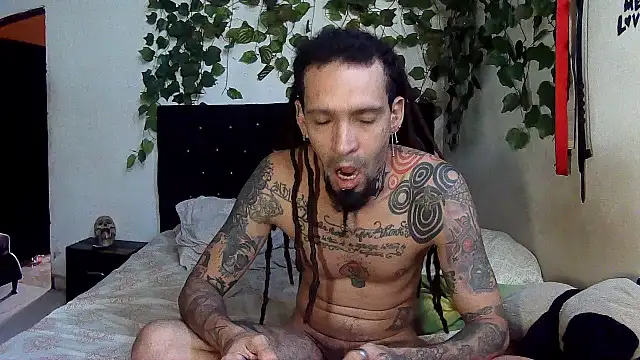 caribbeanlover1 online show from July 14, 12:22 pm