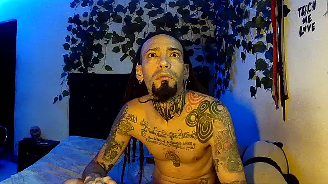 caribbeanlover1 online show from July 20, 11:56 am