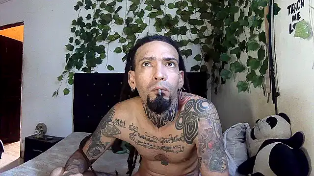 caribbeanlover1 online show from July 25, 2:58 pm