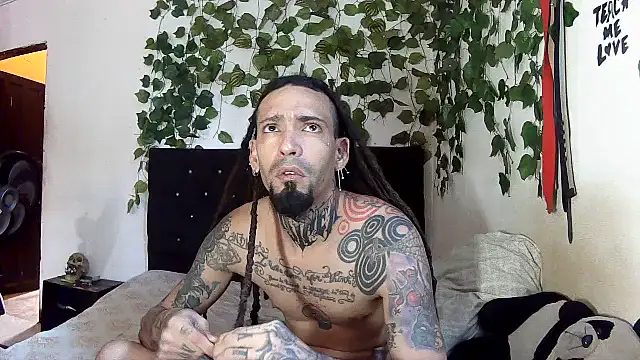 caribbeanlover1 online show from July 26, 4:47 pm