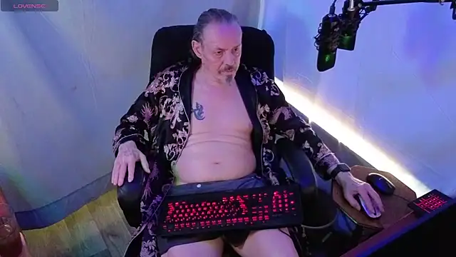 Richy  Rich  online show from June 19, 11:30 pm