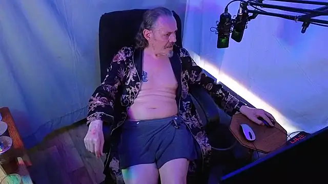 Richy  Rich  online show from July 10, 11:40 pm