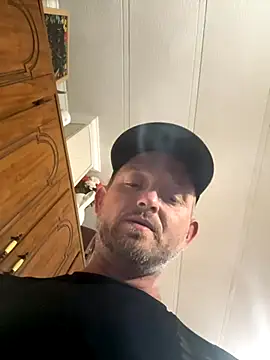 smokeymt420 online show from November 7, 5:29 am