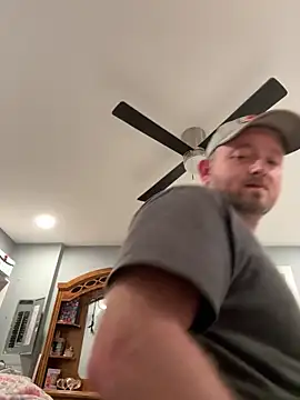 smokeymt420 online show from March 11, 7:42 pm