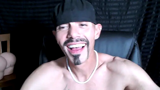 ThickD2C online show from February 20, 6:35 pm