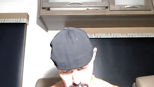 ThickD2C online show from January 5, 6:11 pm