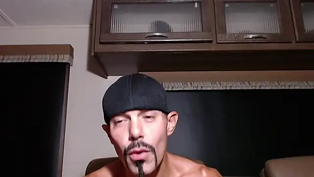 ThickD2C online show from July 5, 7:32 pm