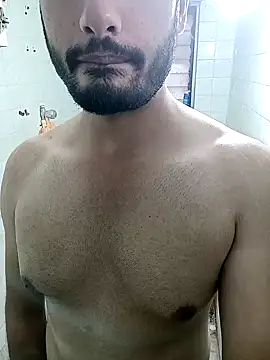 Snapshot of SimplyKarthik09 chatting on January 7, 5:33 am SimplyKarthik09 online show from January 7, 5:33 am