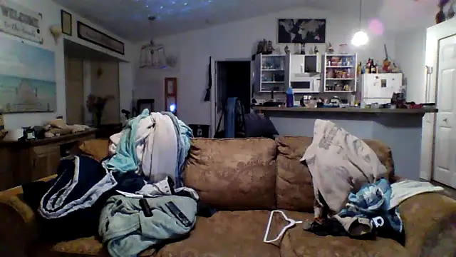 Snapshot of Yankeedave420 chatting on January 19, 5:05 am Yankeedave420 online show from January 19, 5:05 am