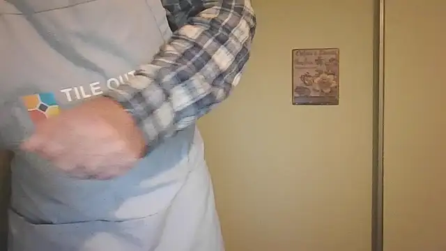 Snapshot of Yankeedave420 chatting on November 16, 7:08 pm Yankeedave420 online show from November 16, 7:08 pm