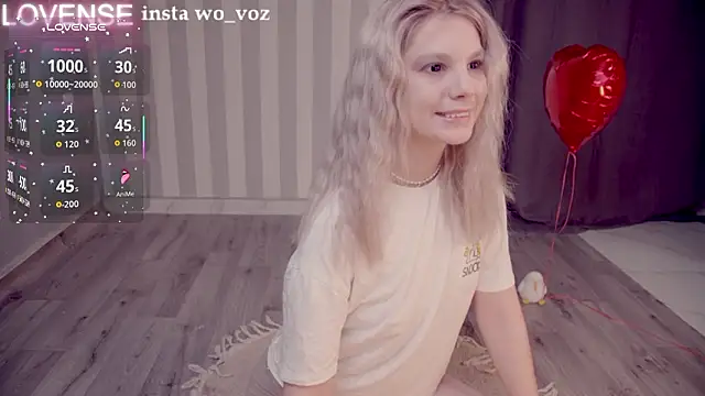 Careful i bite online show from February 18, 6:31 am