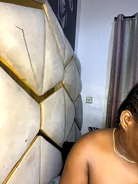 Snapshot of catty3232 chatting on October 4, 11:58 pm catty3232 online show from October 4, 11:58 pm