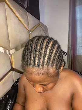 Snapshot of catty3232 chatting on November 4, 8:24 am catty3232 online show from November 4, 8:24 am