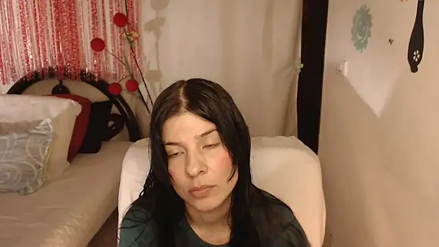 Estefani 32 online show from September 30, 4:34 pm