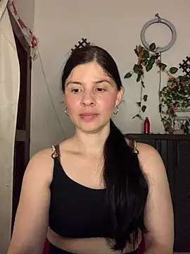 Estefani 32 online show from July 2, 3:23 am