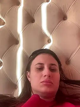 Snapshot of Flossy_Vettie chatting on October 31, 12:50 pm Flossy Vettie online show from October 31, 12:50 pm