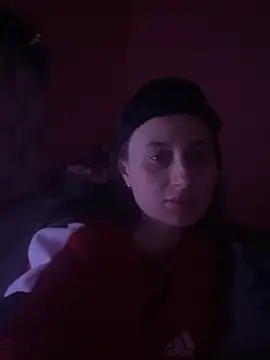 Snapshot of Flossy_Vettie chatting on November 10, 11:59 pm Flossy Vettie online show from November 10, 11:59 pm