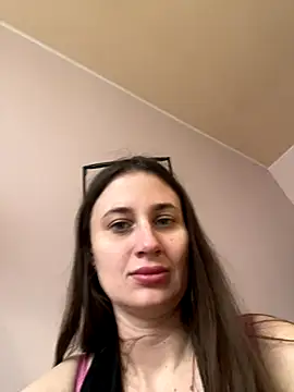 Snapshot of Flossy_Vettie chatting on November 13, 12:48 pm Flossy Vettie online show from November 13, 12:48 pm