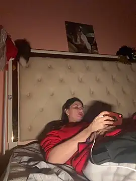 Snapshot of Flossy_Vettie chatting on November 19, 3:28 am Flossy Vettie online show from November 19, 3:28 am