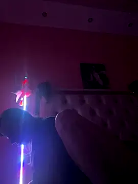 Snapshot of Flossy_Vettie chatting on November 21, 5:11 pm Flossy Vettie online show from November 21, 5:11 pm