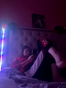 Snapshot of Flossy_Vettie chatting on November 28, 5:15 pm Flossy Vettie online show from November 28, 5:15 pm