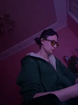 Flossy Vettie online show from February 27, 12:21 am