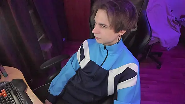 teelimata online show from March 10, 4:45 pm