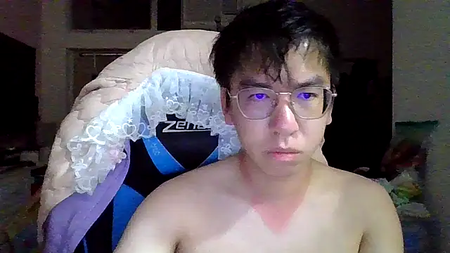 Snapshot of charlie_xdd chatting on March 3, 11:44 am charlie xdd online show from March 3, 11:44 am