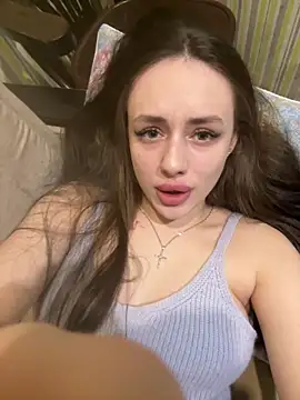 Snapshot of Lisaaan chatting on November 25, 6:46 am Lisaaan online show from November 25, 6:46 am