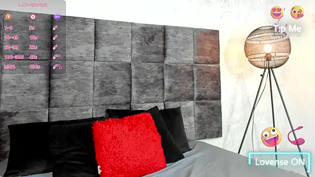 Snapshot of SusanRodriguez_ chatting on January 13, 8:58 pm SusanRodriguez  online show from January 13, 8:58 pm