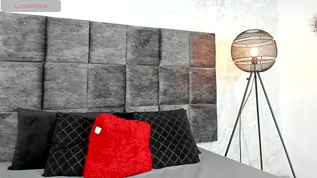 Snapshot of SusanRodriguez_ chatting on January 23, 7:40 pm SusanRodriguez  online show from January 23, 7:40 pm