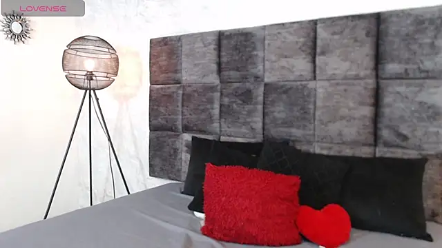 Snapshot of SusanRodriguez_ chatting on September 29, 10:14 pm SusanRodriguez  online show from September 29, 10:14 pm