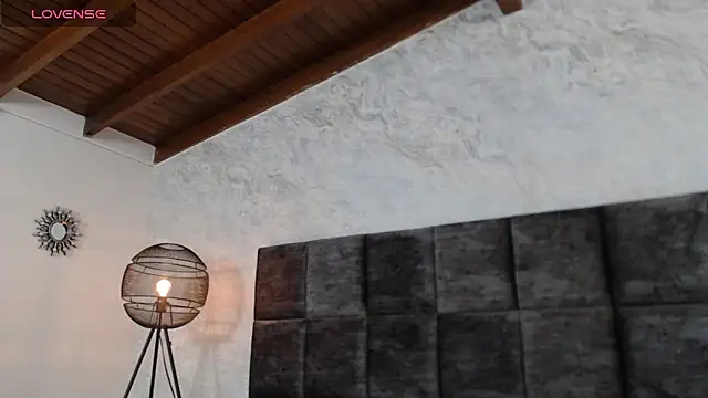 Snapshot of SusanRodriguez_ chatting on October 8, 9:12 pm SusanRodriguez  online show from October 8, 9:12 pm