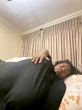 Snapshot of xXXSexyamazon chatting on September 30, 9:53 pm xXXSexyamazon online show from September 30, 9:53 pm