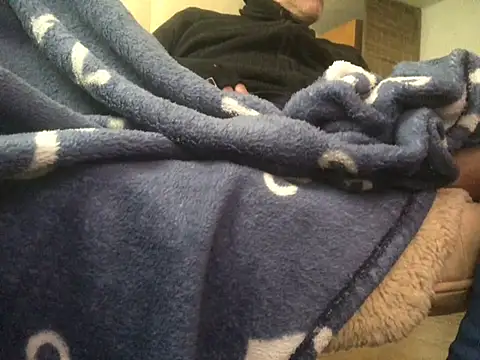 translove online show from February 14, 8:31 am