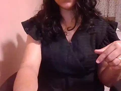 Pinky 4 online show from December 1, 2:33 pm