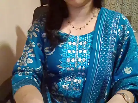 Pinky 4 online show from January 12, 6:02 pm