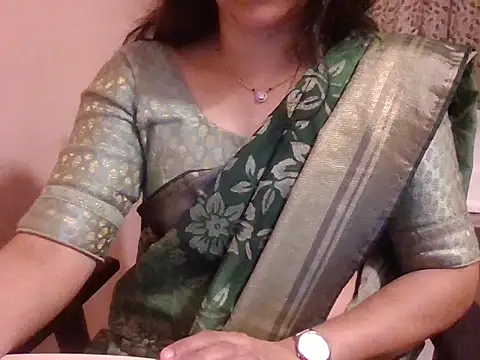 Pinky 4 online show from February 24, 11:58 pm