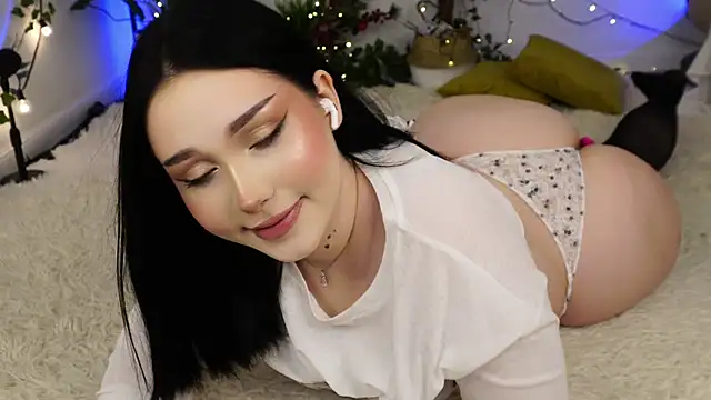 ScarletBlaze online show from February 2, 6:10 pm